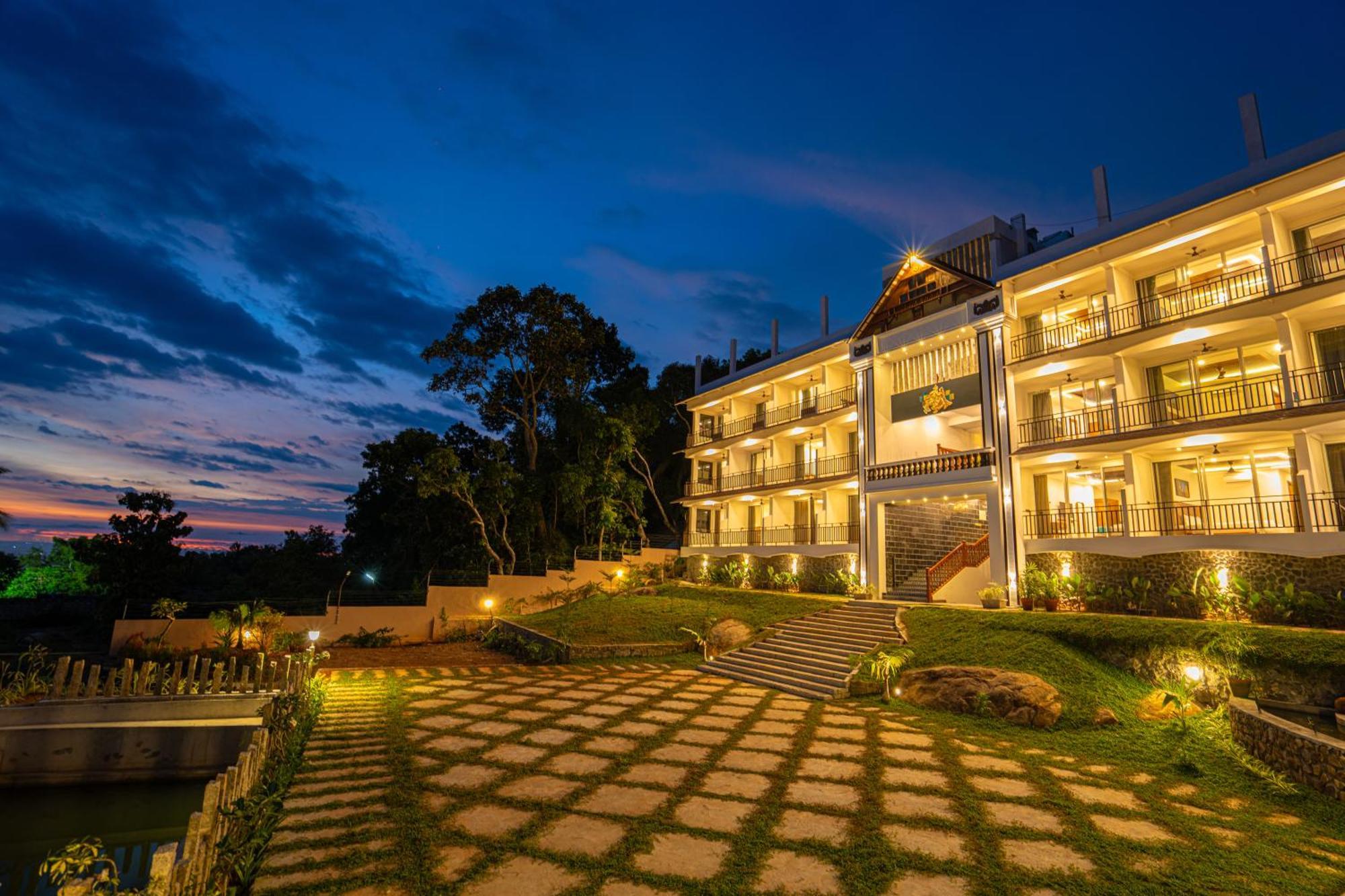Aadisaktthi Leisure Resort, Kovalam トリバンドラム エクステリア 写真