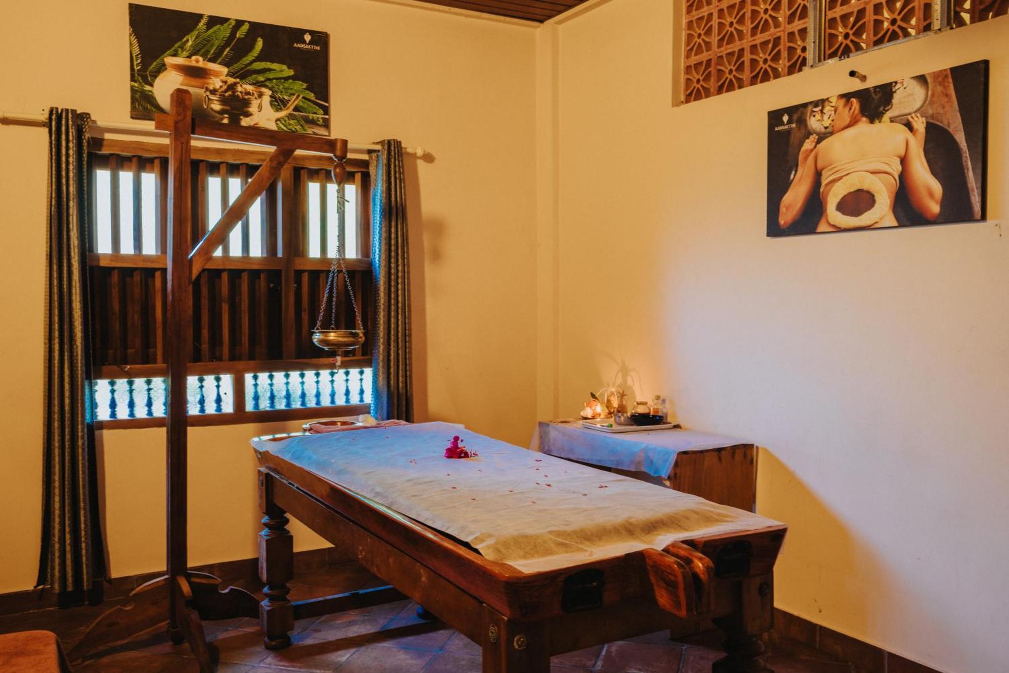 Aadisaktthi Leisure Resort, Kovalam トリバンドラム エクステリア 写真